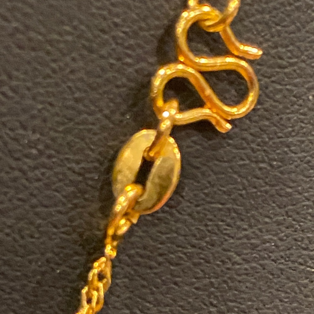 Elegant 18kt GF and Green Stone Dragon Pendant Necklace - Picture 7 of 9